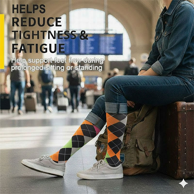 Knee-High Compression Socks for Men & Women, Lozenge Pattern Black Sports Stockings for Travel, Flights & Cycling